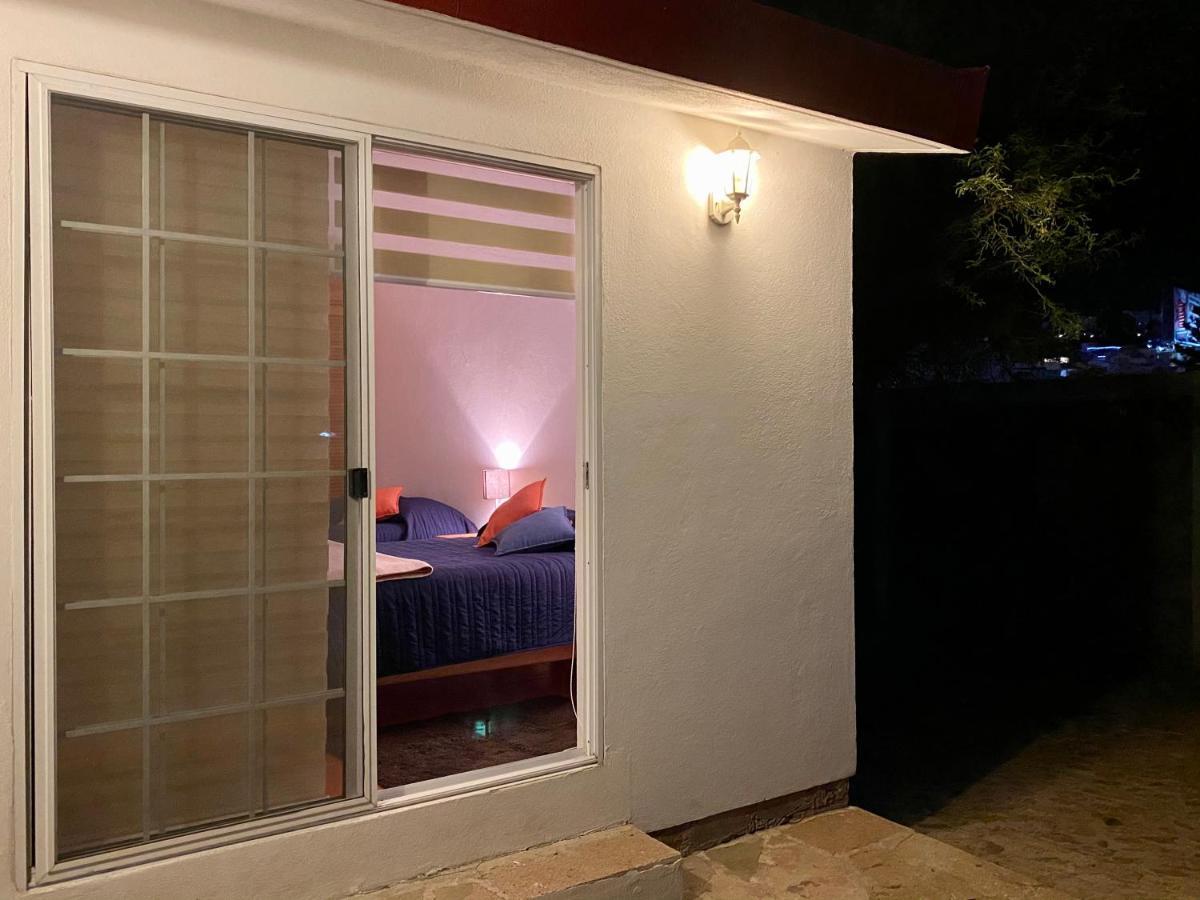 La Casa De La Glorieta Aparthotel กัวนาฮัวโต ภายนอก รูปภาพ